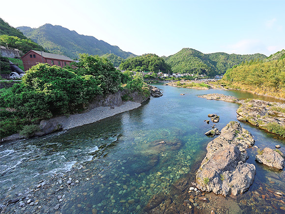 長良川は全国で唯一河川で「日本の水浴場88選」に選定されました